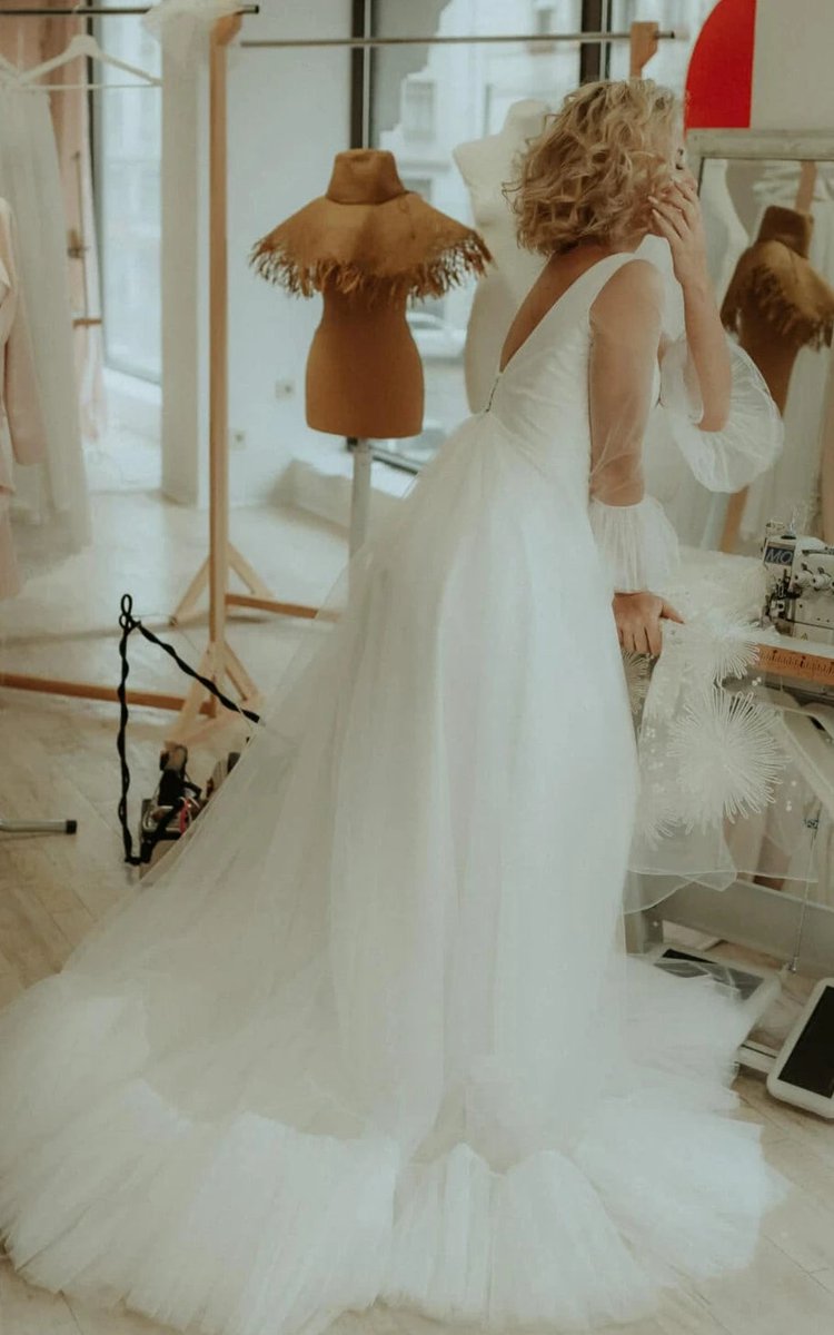 Simple A-line Tulle V-neck Bell Wedding Dresses with Ruching