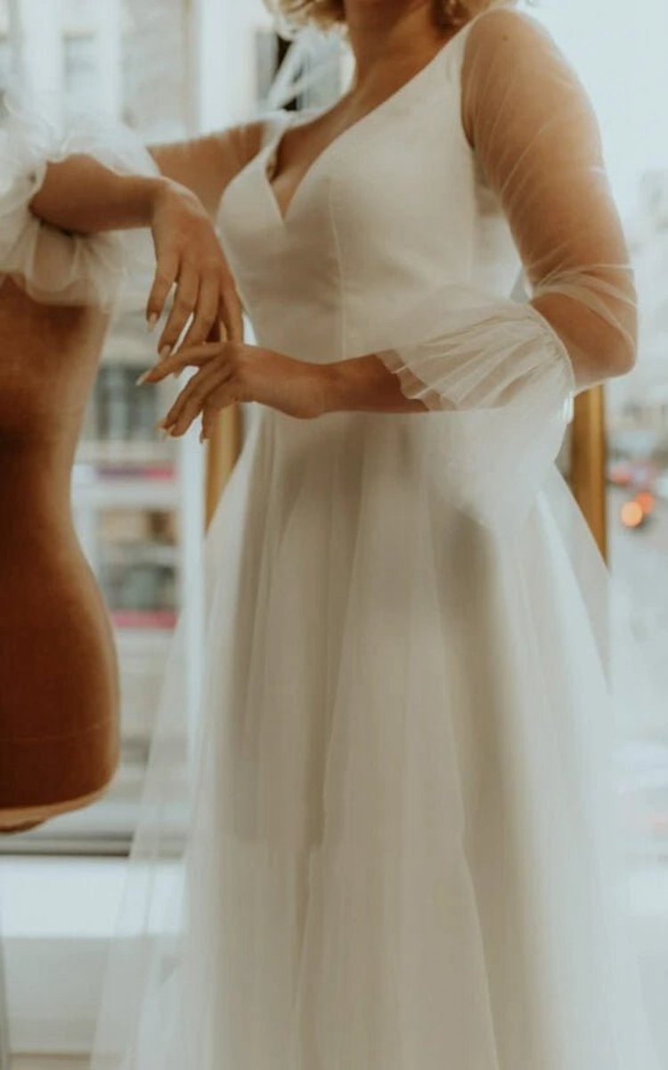 Simple A-line Tulle V-neck Bell Wedding Dresses with Ruching