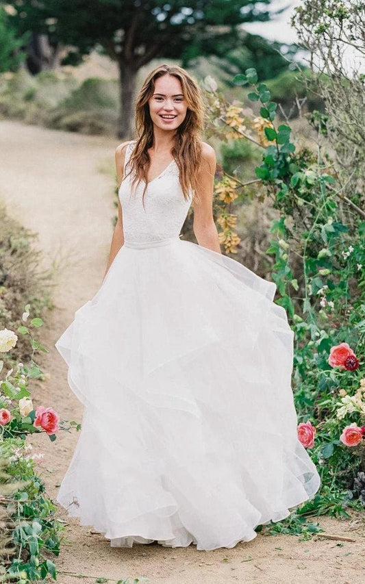Multi Layered V-neck Tulle Wedding Dresses with Ruffles
