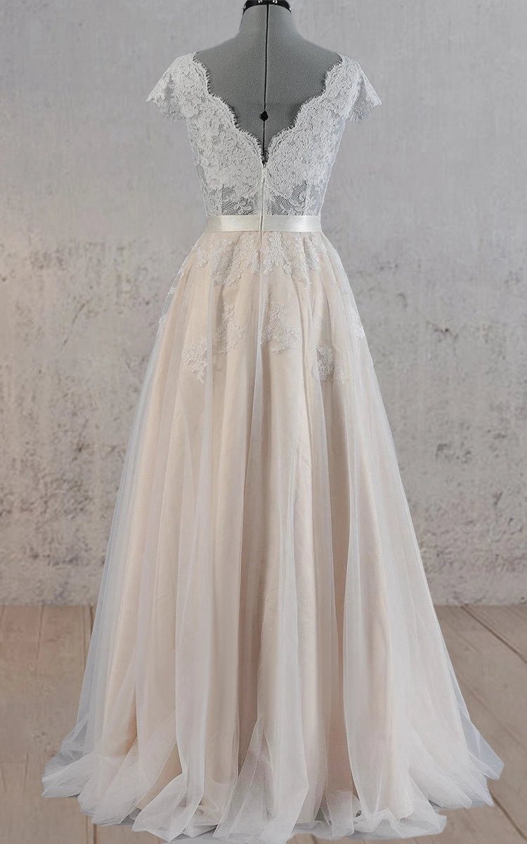 Cap Sleeve V-Neck Lace Wedding Dresses with Tulle Skirt and V-Back