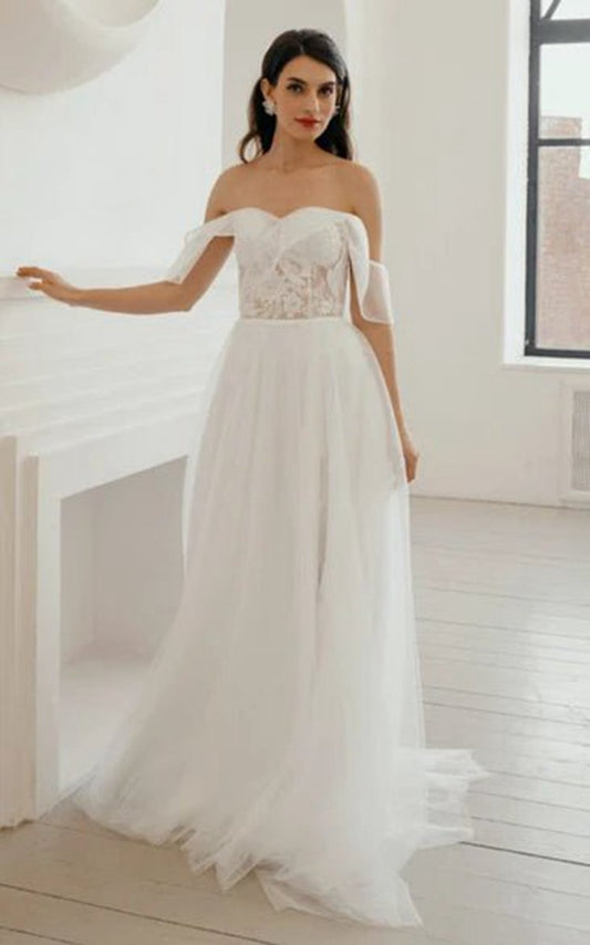 Bohemian A-line Sweetheart Sweep Train Wedding Dresses with Split Front