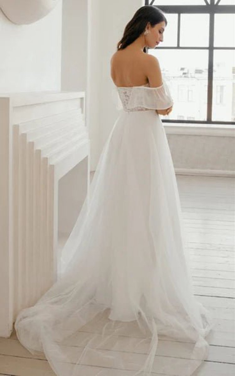 Bohemian A-line Sweetheart Sweep Train Wedding Dresses with Split Front