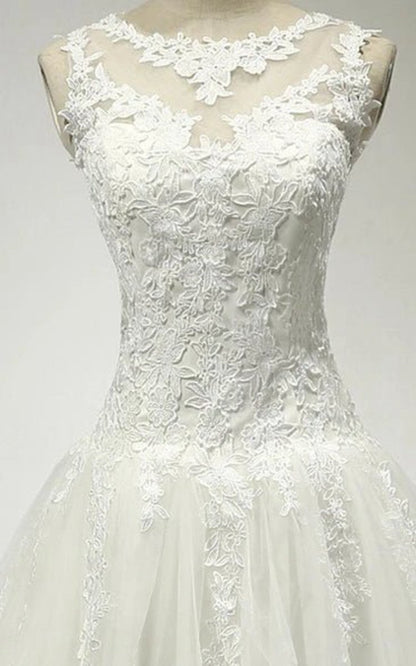 A-line Tulle Bridal Gown Weddig Dresses with Lace Bodice and Dropped Waist