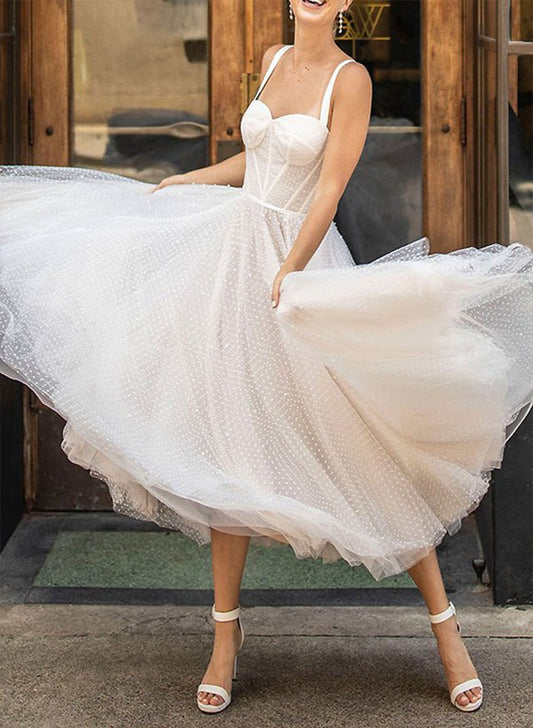 A-line Sweetheart Sleeveless Tulle Tea-Length Wedding Dresses with Pleated