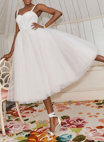 A-line Sweetheart Sleeveless Tulle Tea-Length Wedding Dresses with Pleated