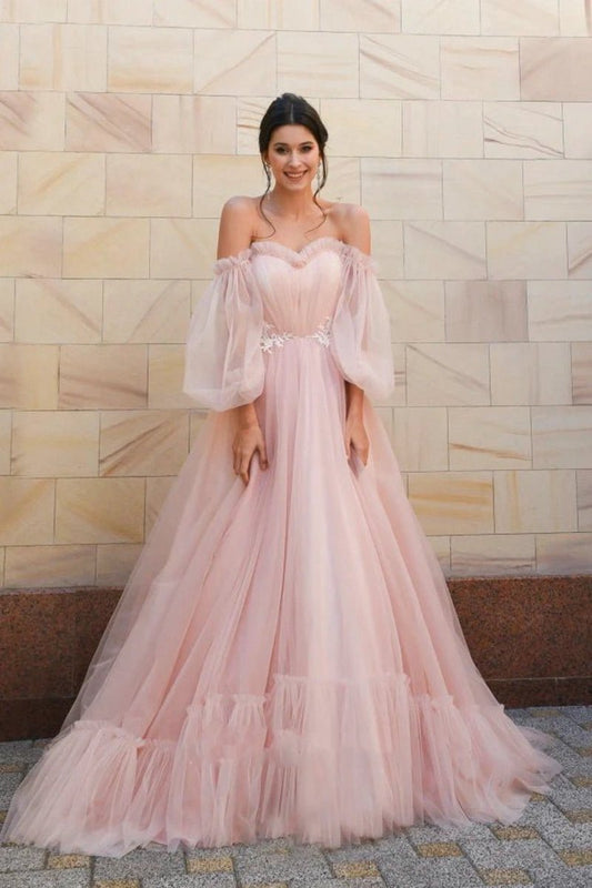 Off-shoulder Charming Sweetheart Tulle Wedding Dresses with Poet Sleeves
