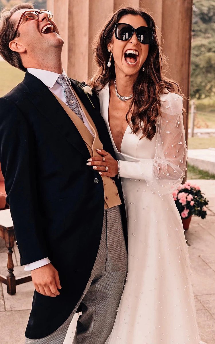 Plunging Neckline A-line Lace Casual Wedding Dresses with Open Back And Beading