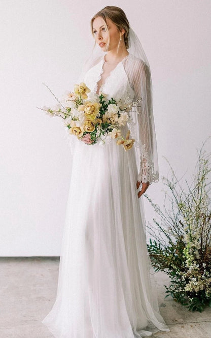 Casual A-line Bateau Lace Tulle Wedding Dresses with Long Sleeve And Sash