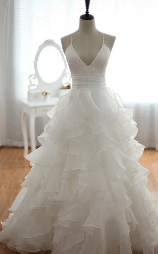 Chiffon Stunning Wedding Dresses New Arrival with Train