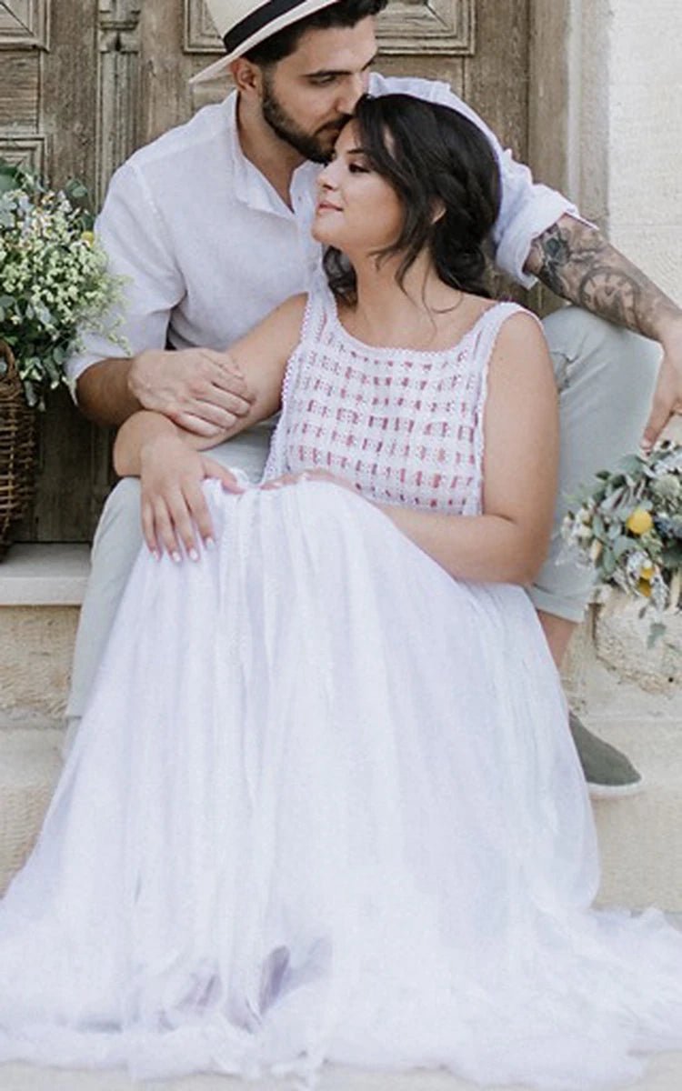 Casual A-line Bateau Lace Tulle Wedding Dresses with Open Back And Lace
