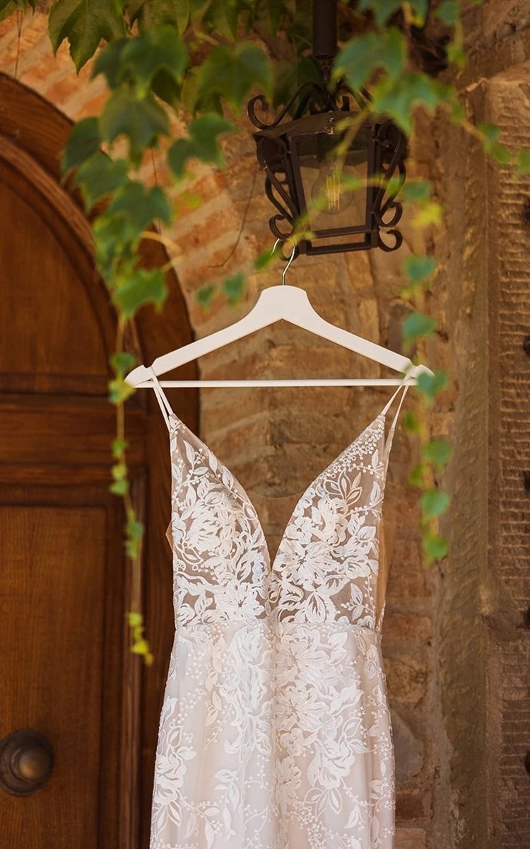 Bohemian Full Body Lace Mermaid Hip Wrap Wedding Dresses Spaghetti Straps with Backless