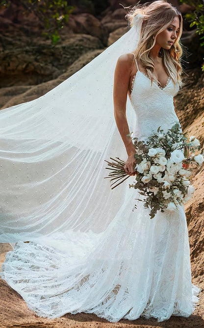 Spaghetti V-neck Mermaid Vintage Lace Flowers Backless Wedding Dresses with Train