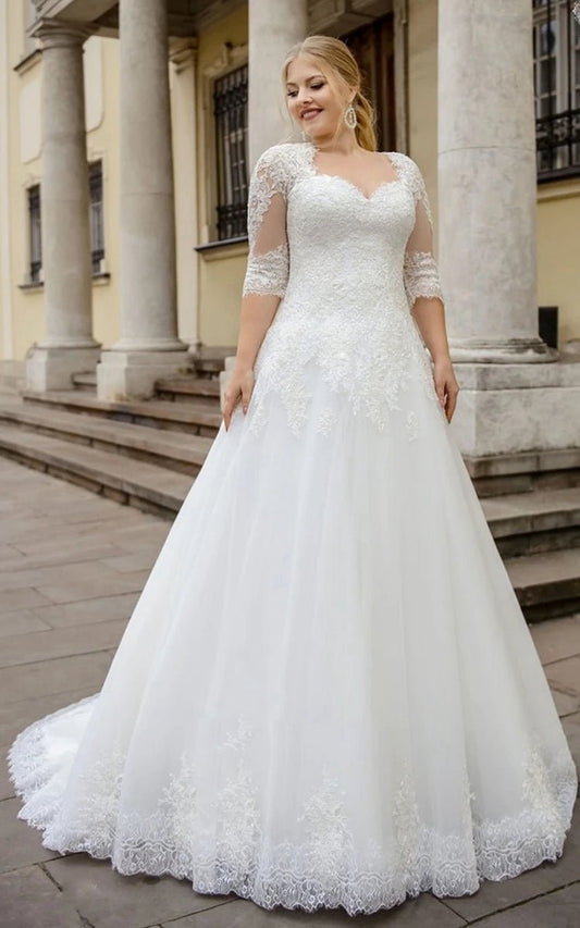Simple Ball Gown Floor-length Half Sleeve Lace Queen Anne Wedding Dresses with Appliques