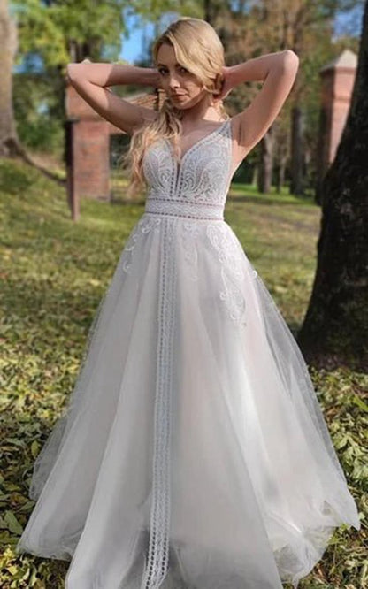 Romantic Sleeveless A-line Lace Wedding Dresses with V-neck And Low-V Back