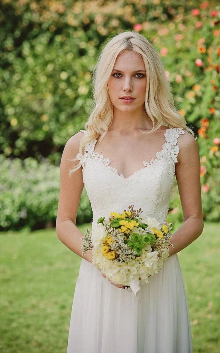 Long Chiffon Lace Weddig Dresses with Beading Flower