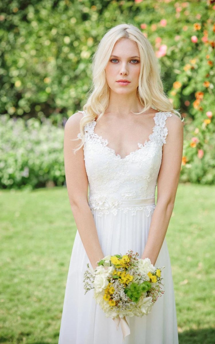 Long Chiffon Lace Weddig Dresses with Beading Flower