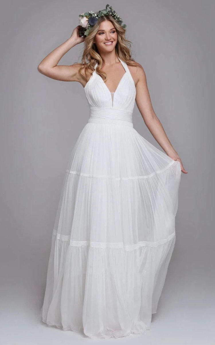 Bohemian Halter A-line Tulle Brush Train Wedding Dresses with Ruching