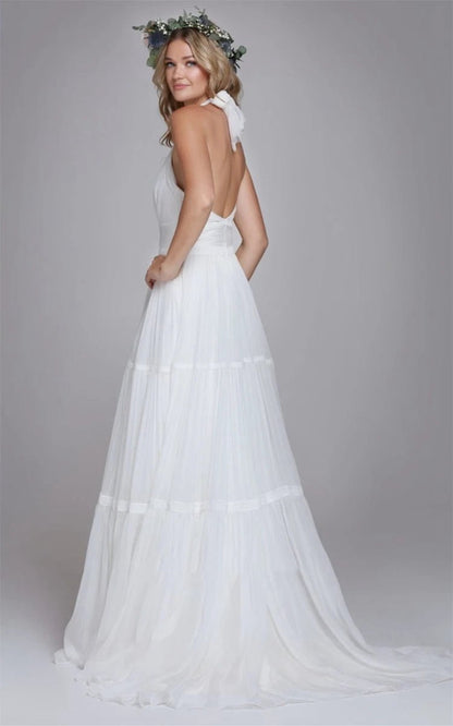 Bohemian Halter A-line Tulle Brush Train Wedding Dresses with Ruching
