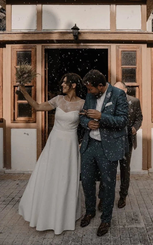 Minimalist Casual Short Sleeves A-line Boho Lace Wedding Dresses Simple Modest Deep-V Back Bridal Gown