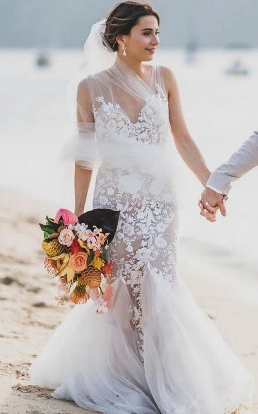 Boho Mermaid Vintage Beach V-neck Ethereal Fairy Wedding Dresses with Lace Appliques