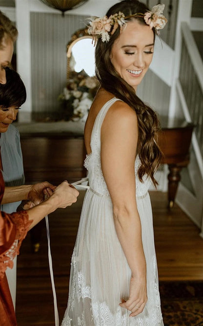 A-line Lace Bohemian V-neck Wedding Dresses with Low-V Back And Appliques