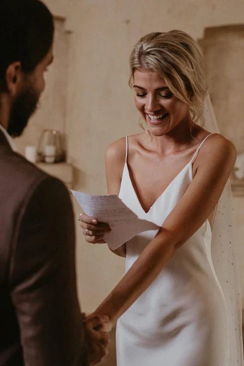 Spaghetti Straps V-neck Simple Beach Wedding Dresses