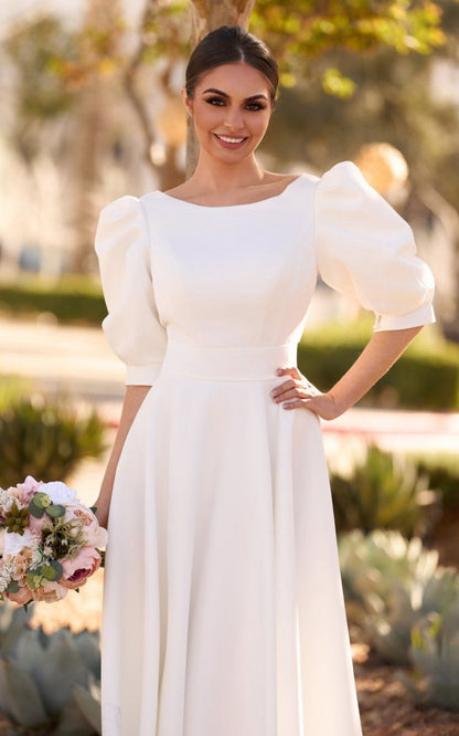 Elegant Bateau A-line Satin Knee-length Wedding Dresses