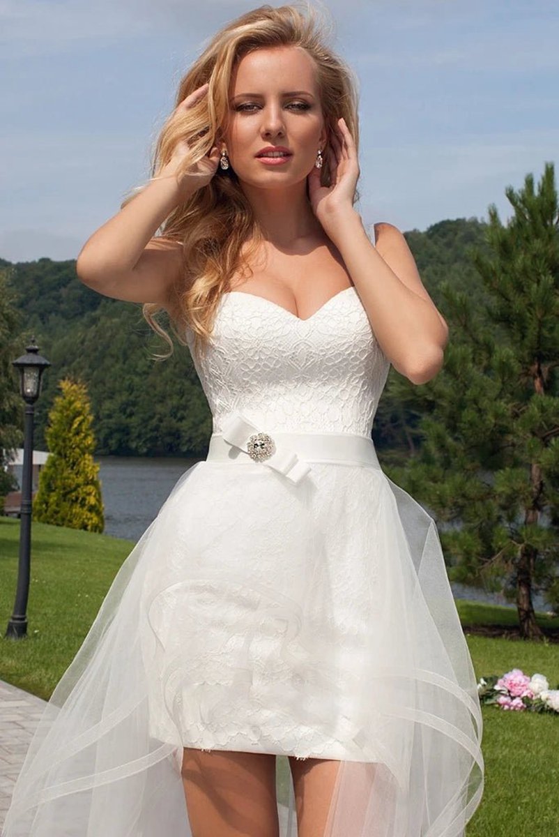Beach Short Sweetheart Detachable Lace Wedding Dresses with Tie d Back