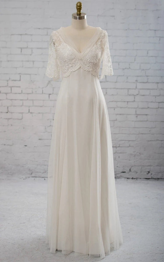 Sweetheart A-line Chiffon Dresses with Half-sleeved Illusion Bodice
