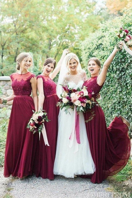 Round Neck Tulle Floor Length Bridesmaid Dresses
