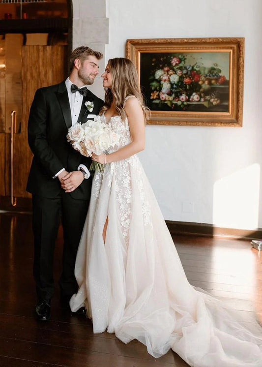 Fairy A-line Sweetheart Tulle Wedding Dresses with Appliques