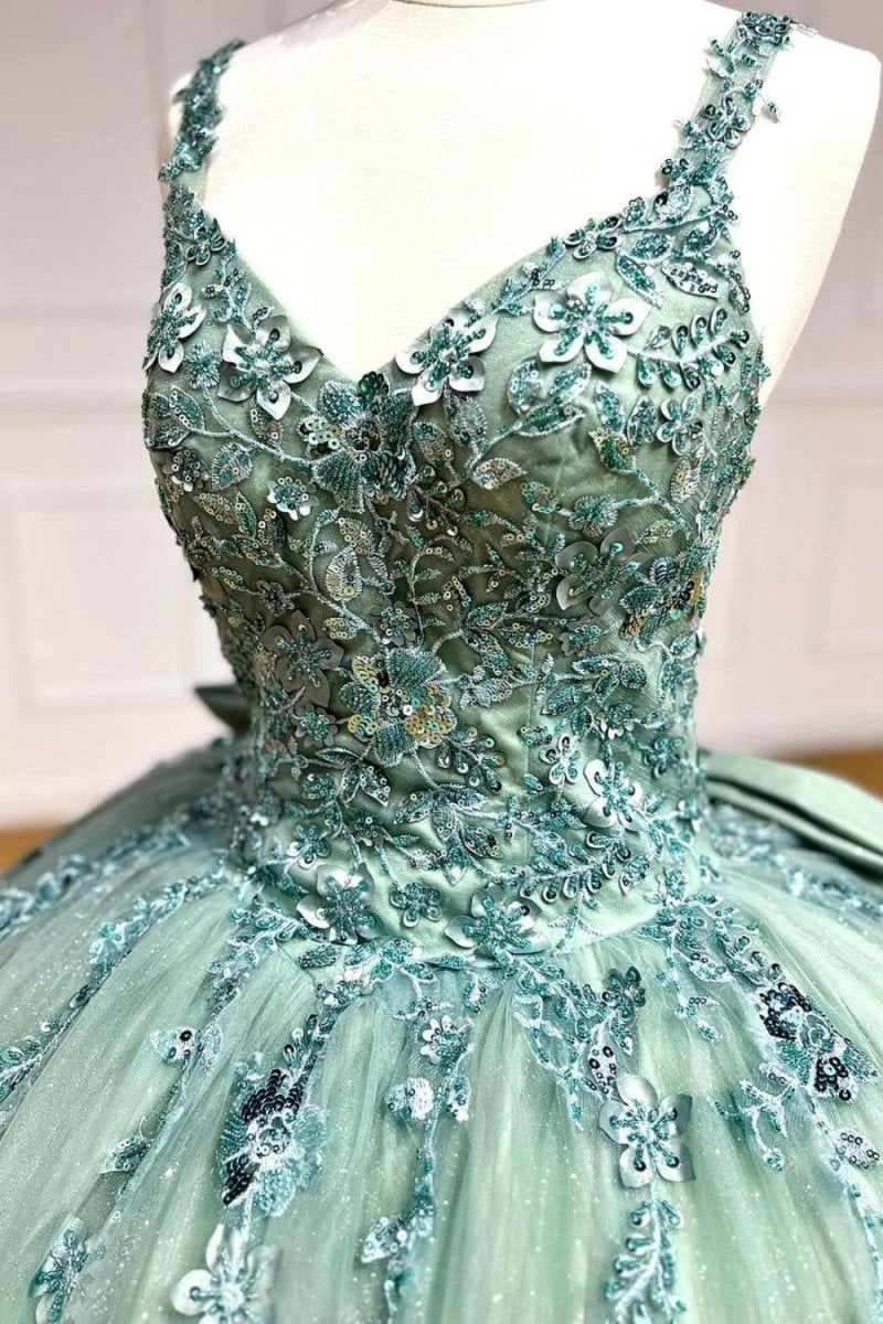 Quinceanera Dresses Ball Gown Straps Sweetheart Quinceanera Dresses with Applique