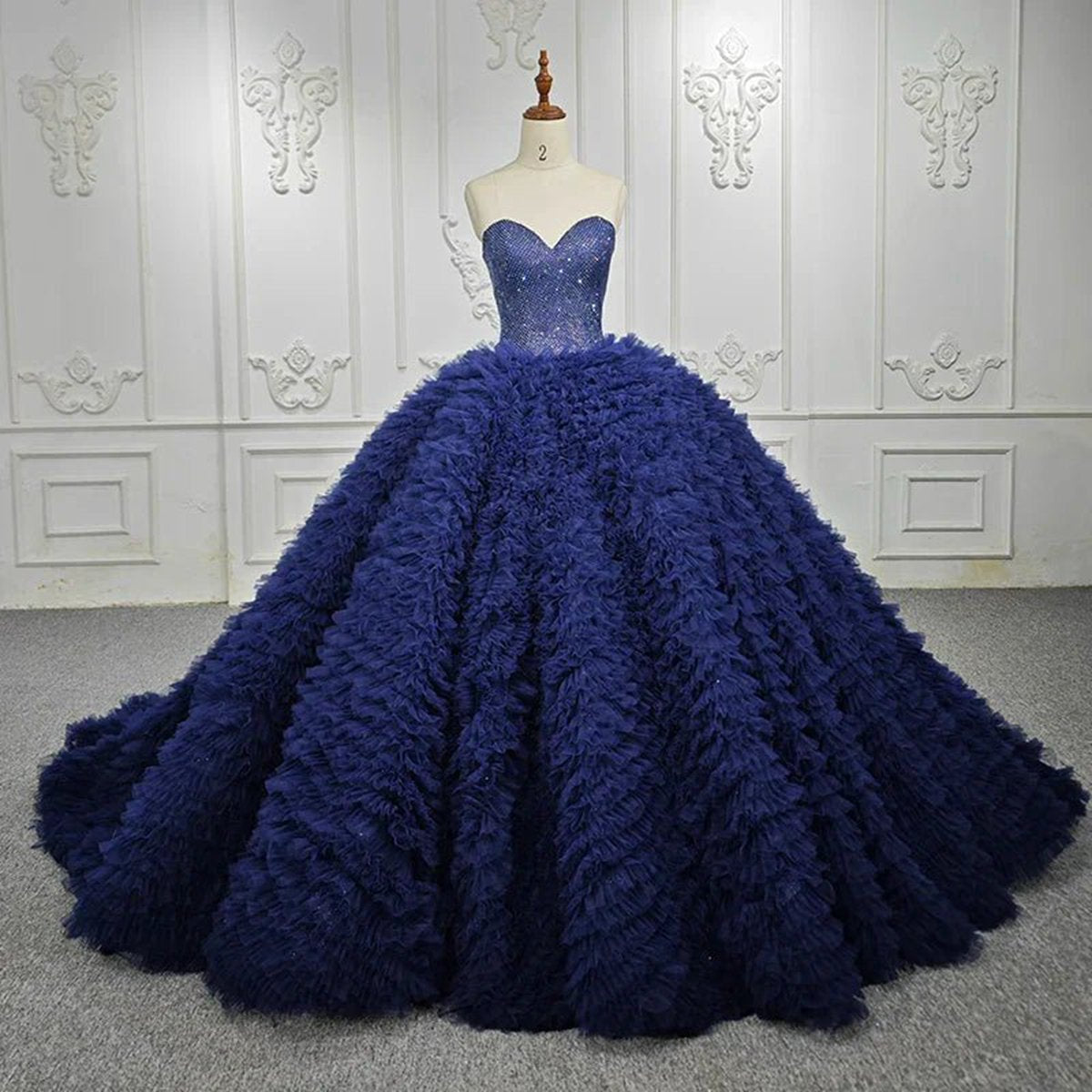 Quinceanera Dresses Classic Dark Navy Strapless Quinceanera Dresses Sleeveless Sweetheart Beading Ball Gown