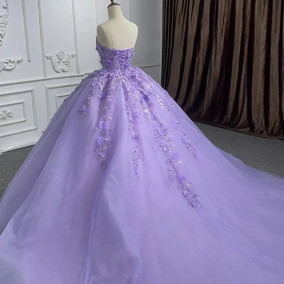Quinceanera Dresses Elegant Party Princess Dresses Pearls Strapless Evening Gown Appliques Ball Gown