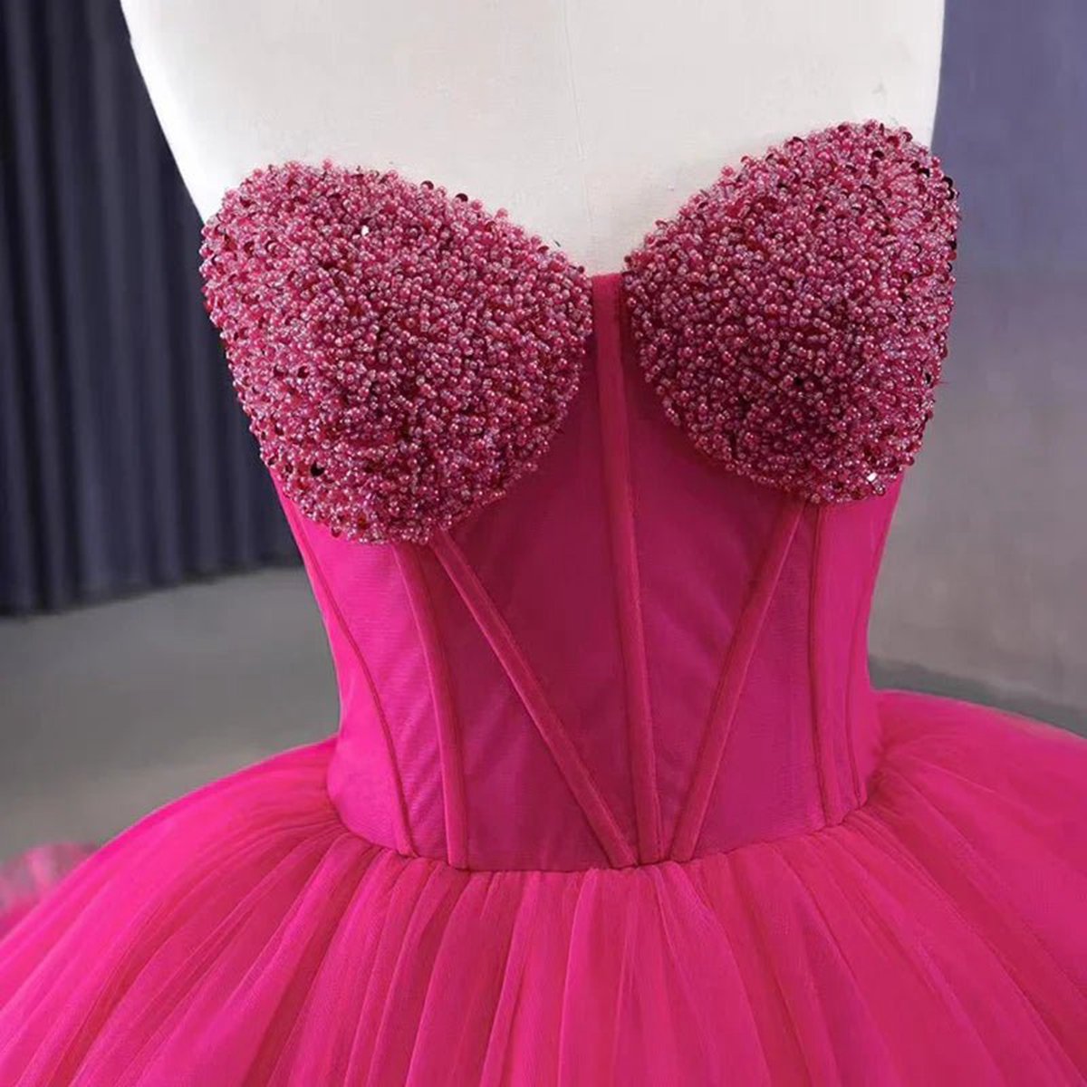 Quinceanera Dresses Stylish Luxury Evening Dresses Sweep Train Sleeveless Pleated Ball Gown