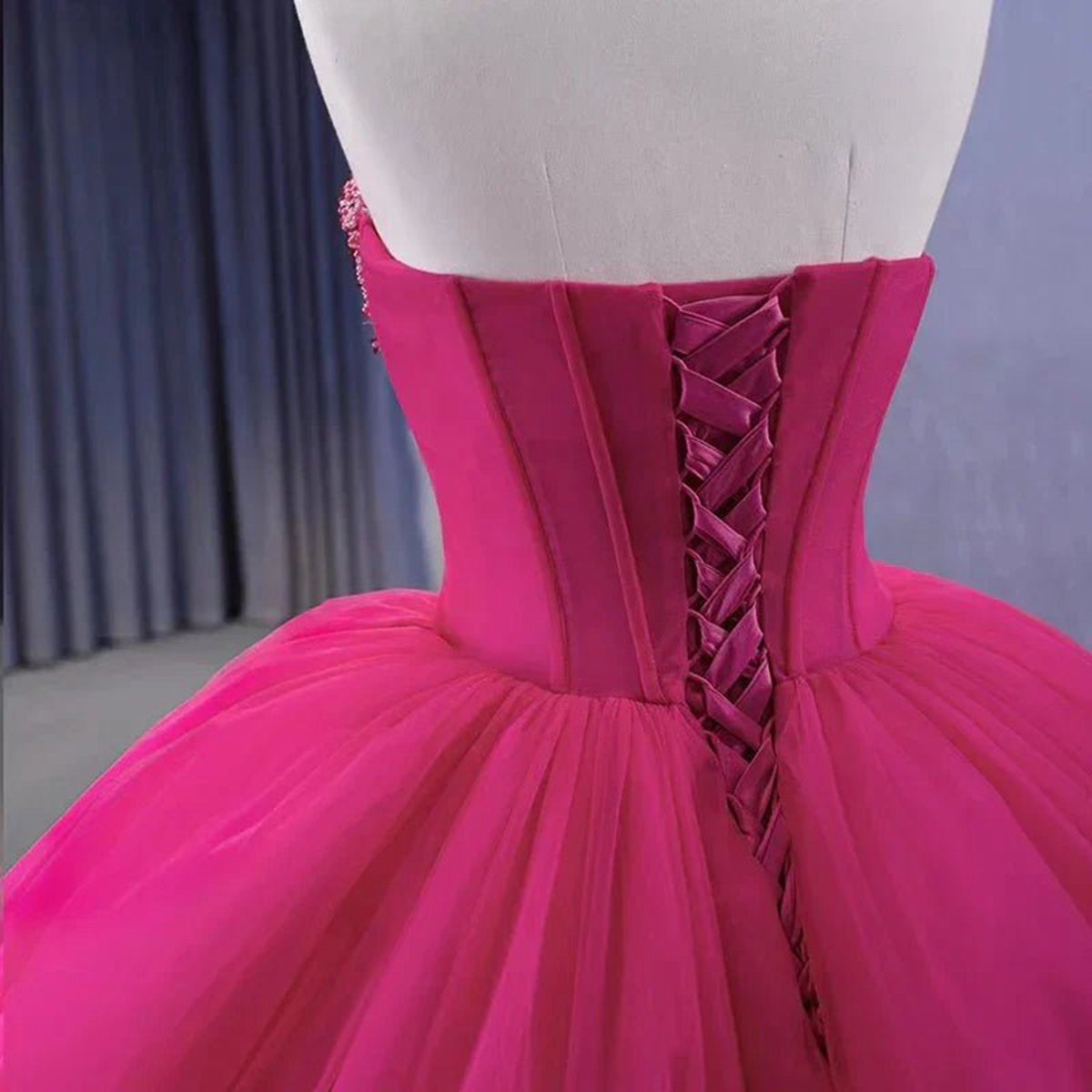 Quinceanera Dresses Stylish Luxury Evening Dresses Sweep Train Sleeveless Pleated Ball Gown