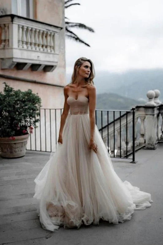 A-line Sweetheart Tulle Long Wedding Dresses