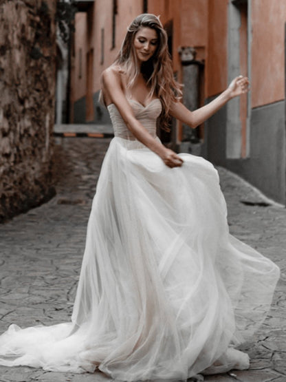 A-line Sweetheart Tulle Long Wedding Dresses