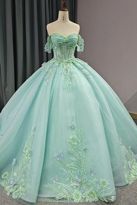 Exquisite Princess Ball Gown Cap sleeve Quinceanera Dresses with 3D Appliques