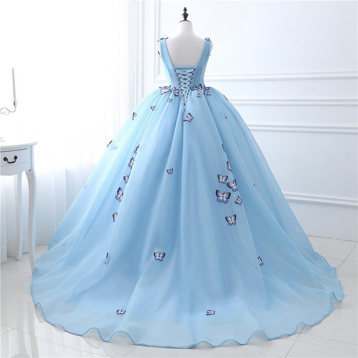 Quinceanera Dresses Butterfly Flowers Lace Up Ball Gowns Long Prom Dresses