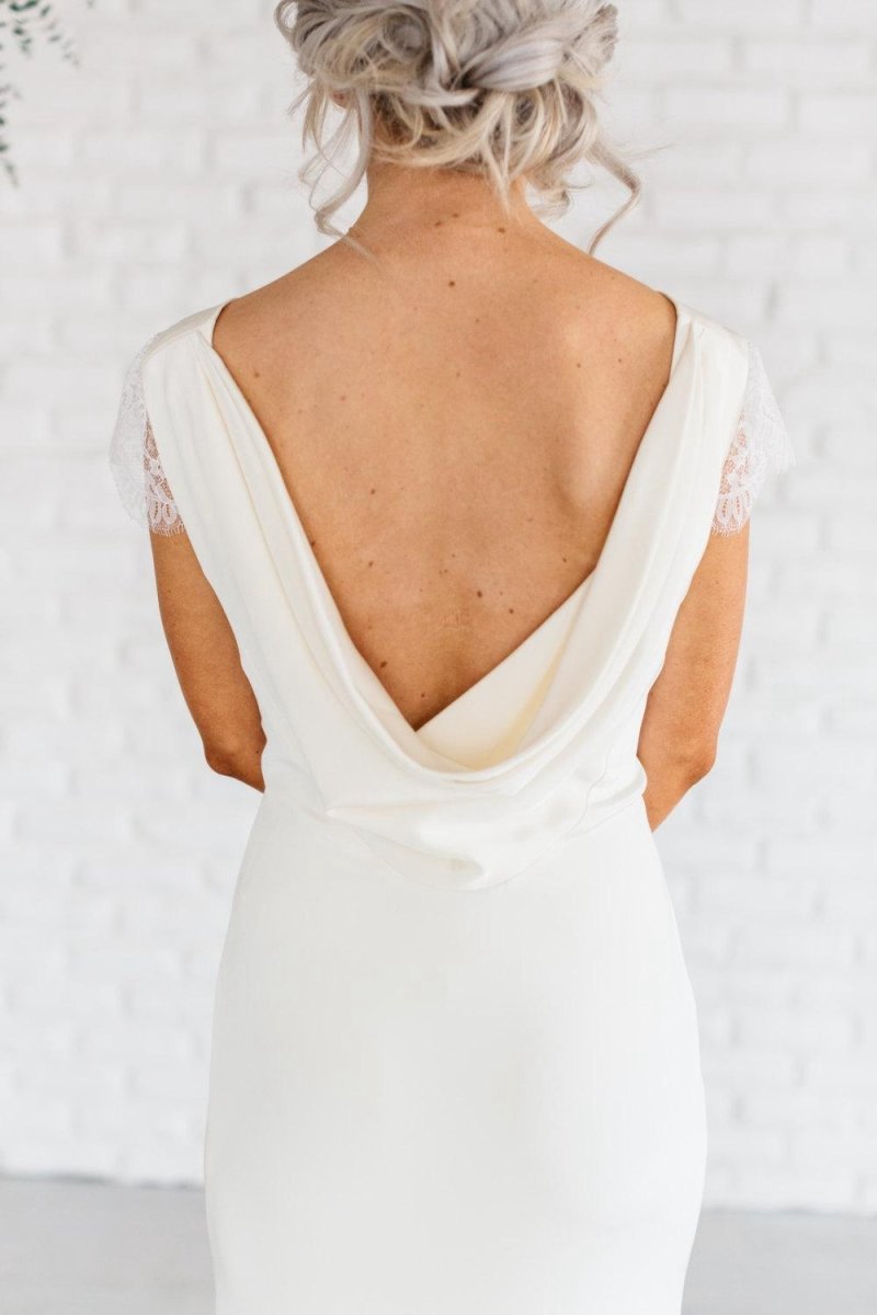 Bateau Neck Lace Cap Sleeve Sheath Satin Chiffon Dresses with Cowl Back