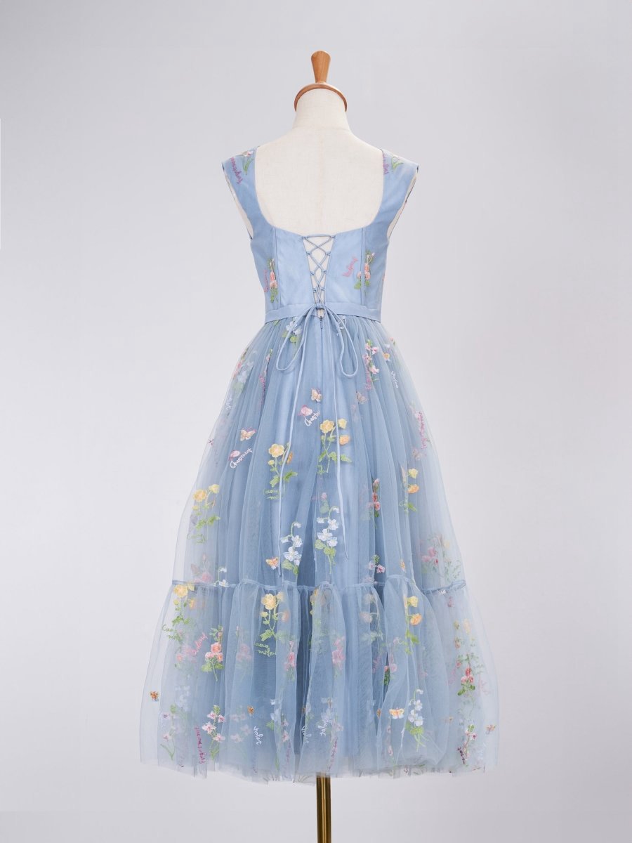 A-line Sweetheart Dusty Long Prom Dresses with Embroidery