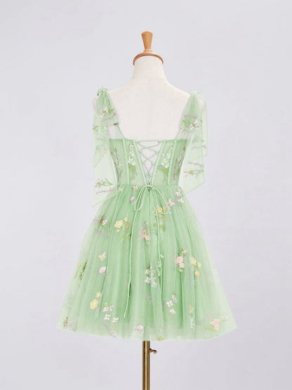 Trendy A-line Spaghetti Straps Short Homecoming Dresses with Embroidery