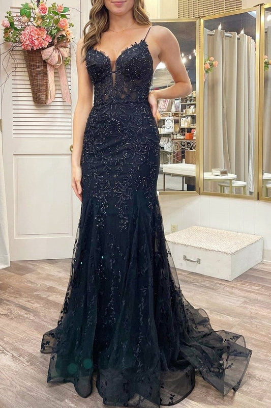 Appliques Plunge V Lace-Up Trumpet Prom Gown
