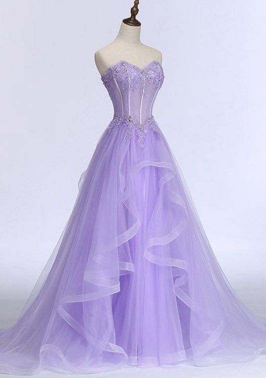 A-line Sweetheart Sleeveless Sweep Train Tulle Prom Dresses with Beading Appliqued