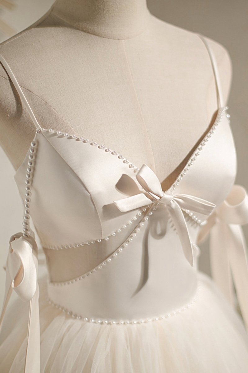 Spaghetti Straps V-Neck Tulle Short Homecoming Dresses with Bow