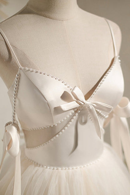 Spaghetti Straps V-Neck Tulle Short Homecoming Dresses with Bow