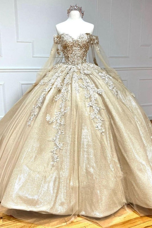 Glamorous Gold Sweetheart Quinceanera Dresses with Cape Sleeves