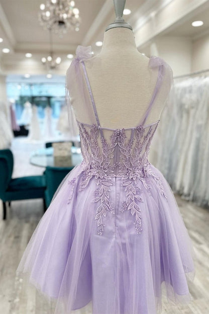 Floral Appliques Sweetheart A-line Short Homecoming Dresses