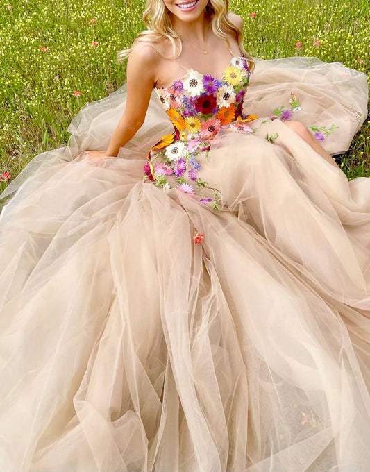 A-line Sweetheart Flower Long Prom Dresses with Appliques